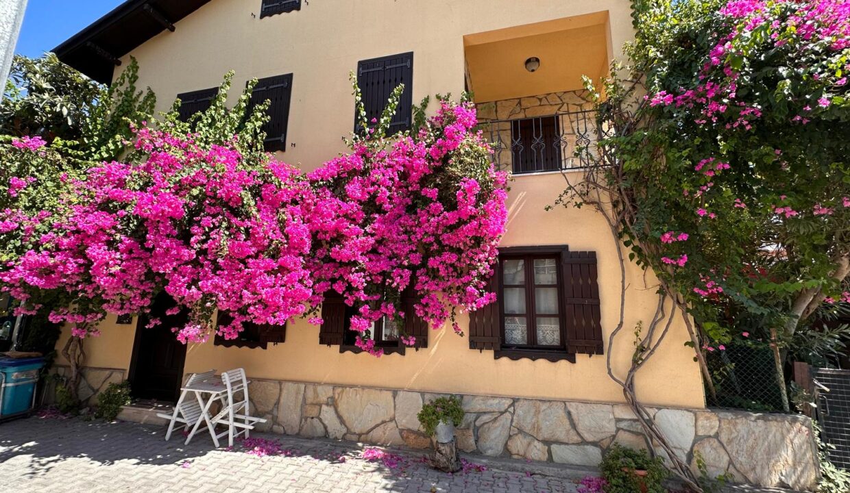 WhatsApp Image 2025-11-05 at 17.49.48 (4)