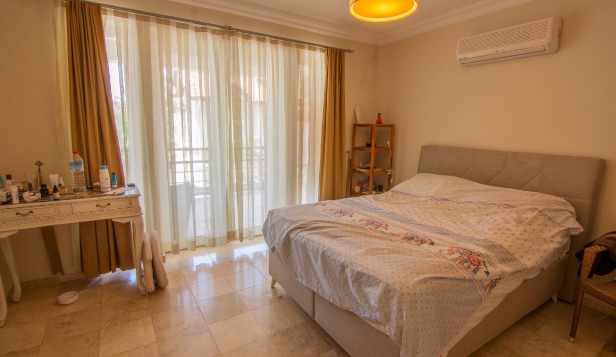 WhatsApp Image 2025-05-18 at 13.28.08