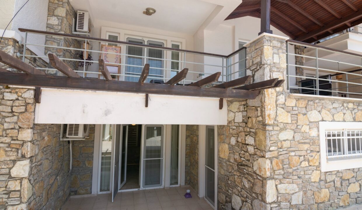 WhatsApp Image 2025-05-18 at 13.28.08 (13)