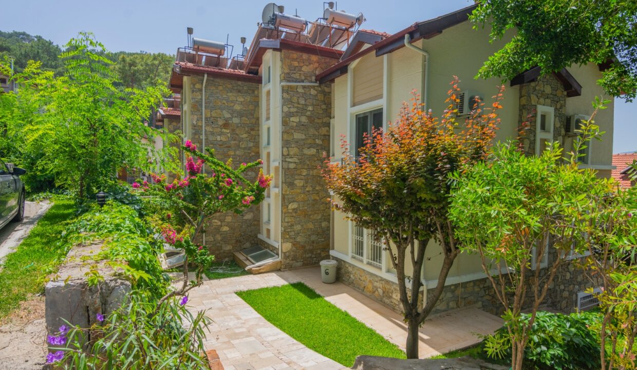 WhatsApp Image 2025-05-18 at 13.28.08 (14)