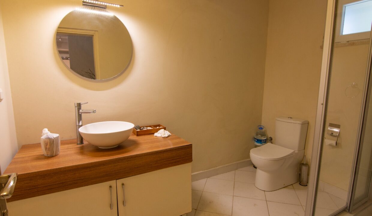 WhatsApp Image 2025-05-18 at 13.28.08 (3)